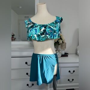 Tropical Leaf Print Two Piece Swim Set